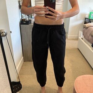 TNA Cozy AF Sweatfleece Boyfriend Sweatpant – Black - Small